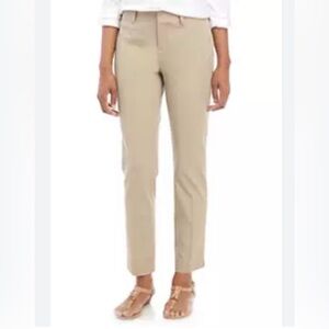 Women’s Crown & Ivy Cary Khaki Pants Size 22W NWT